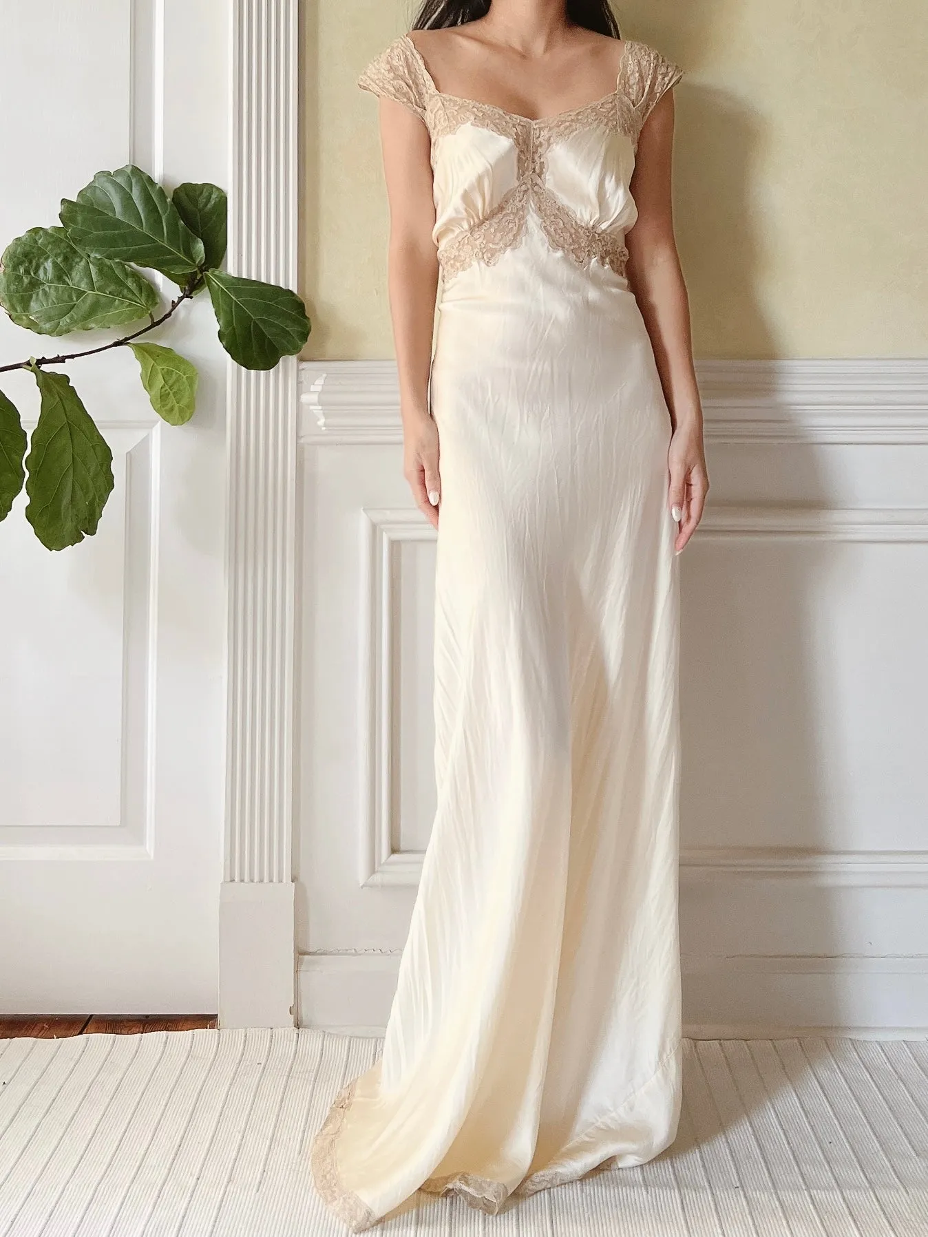1930s Ivory Fischer Silk and Lace Gown/Slip - S/M