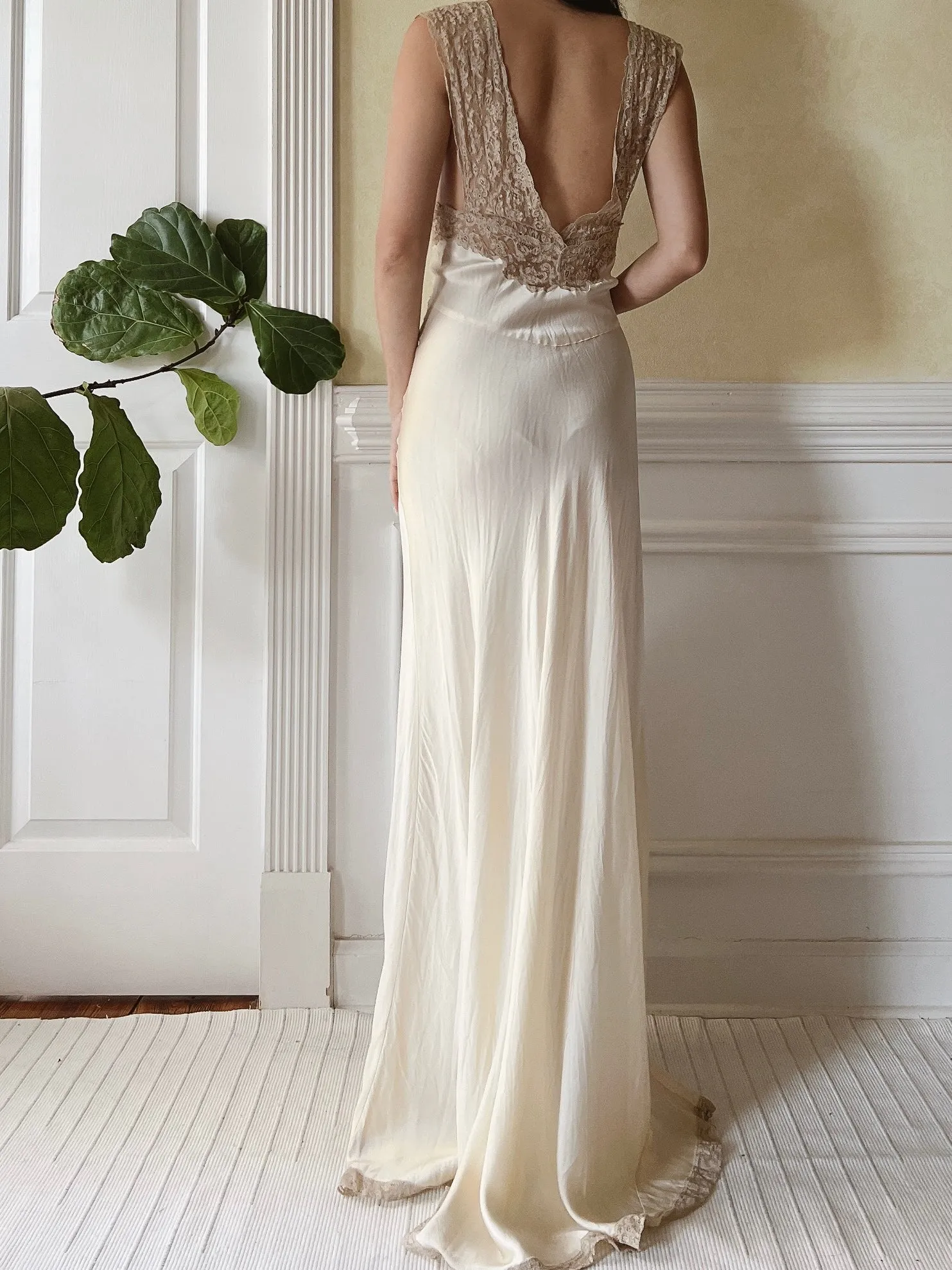 1930s Ivory Fischer Silk and Lace Gown/Slip - S/M