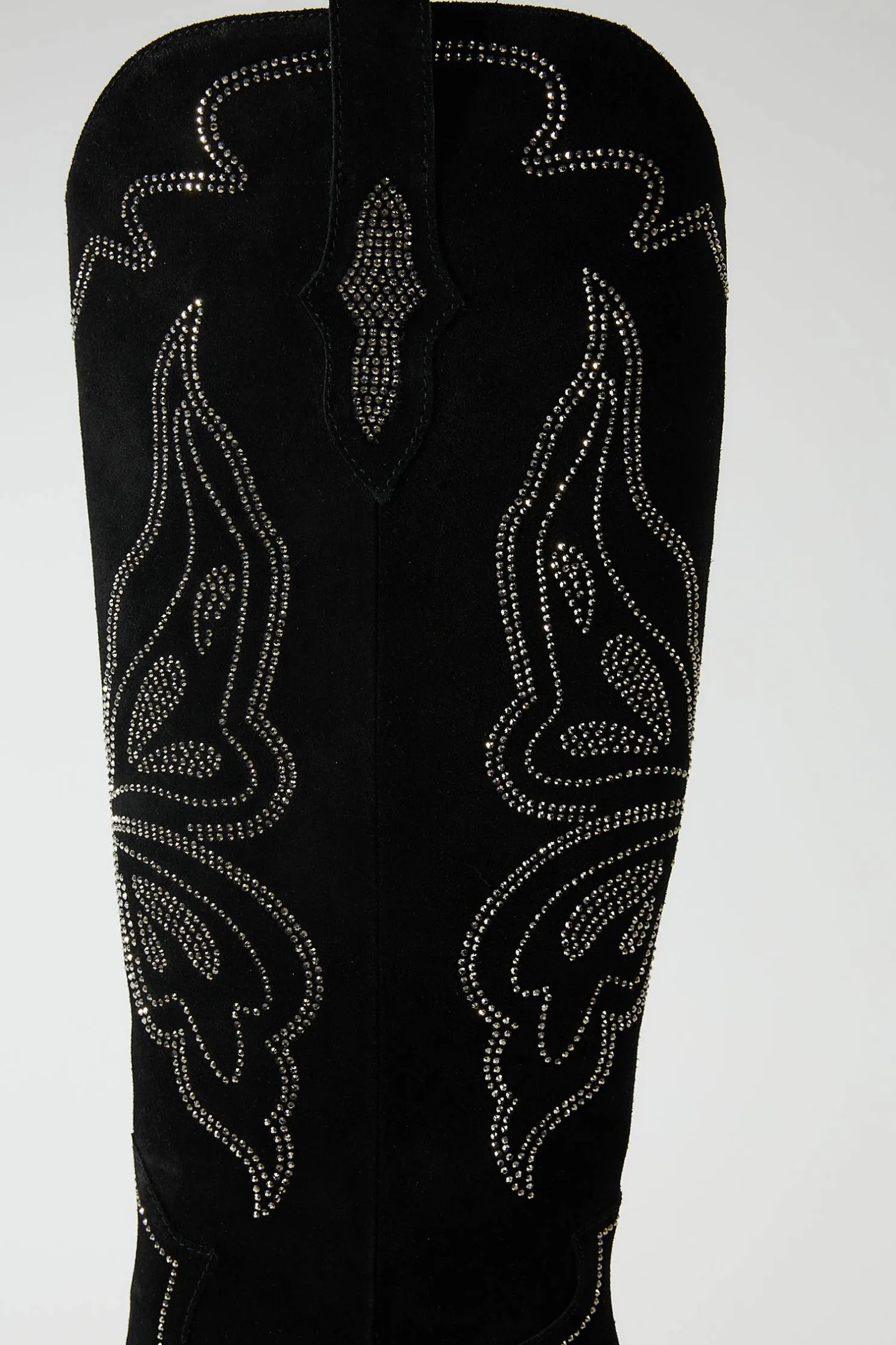 Amaltheia Black