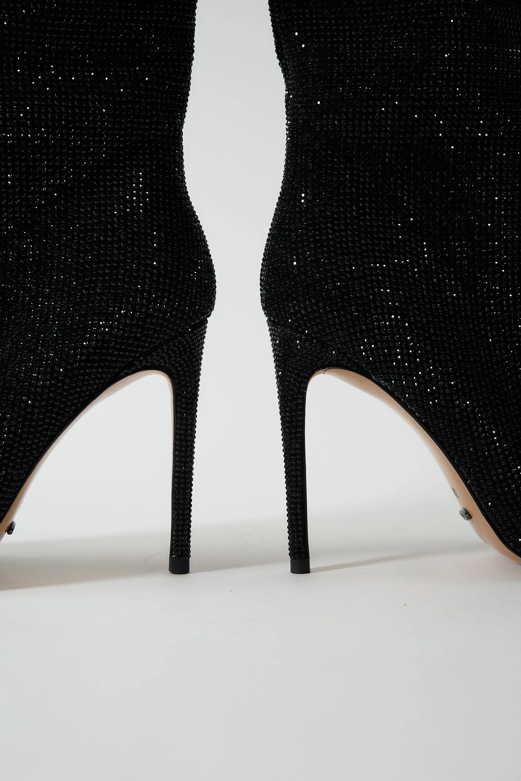 Hemera Black