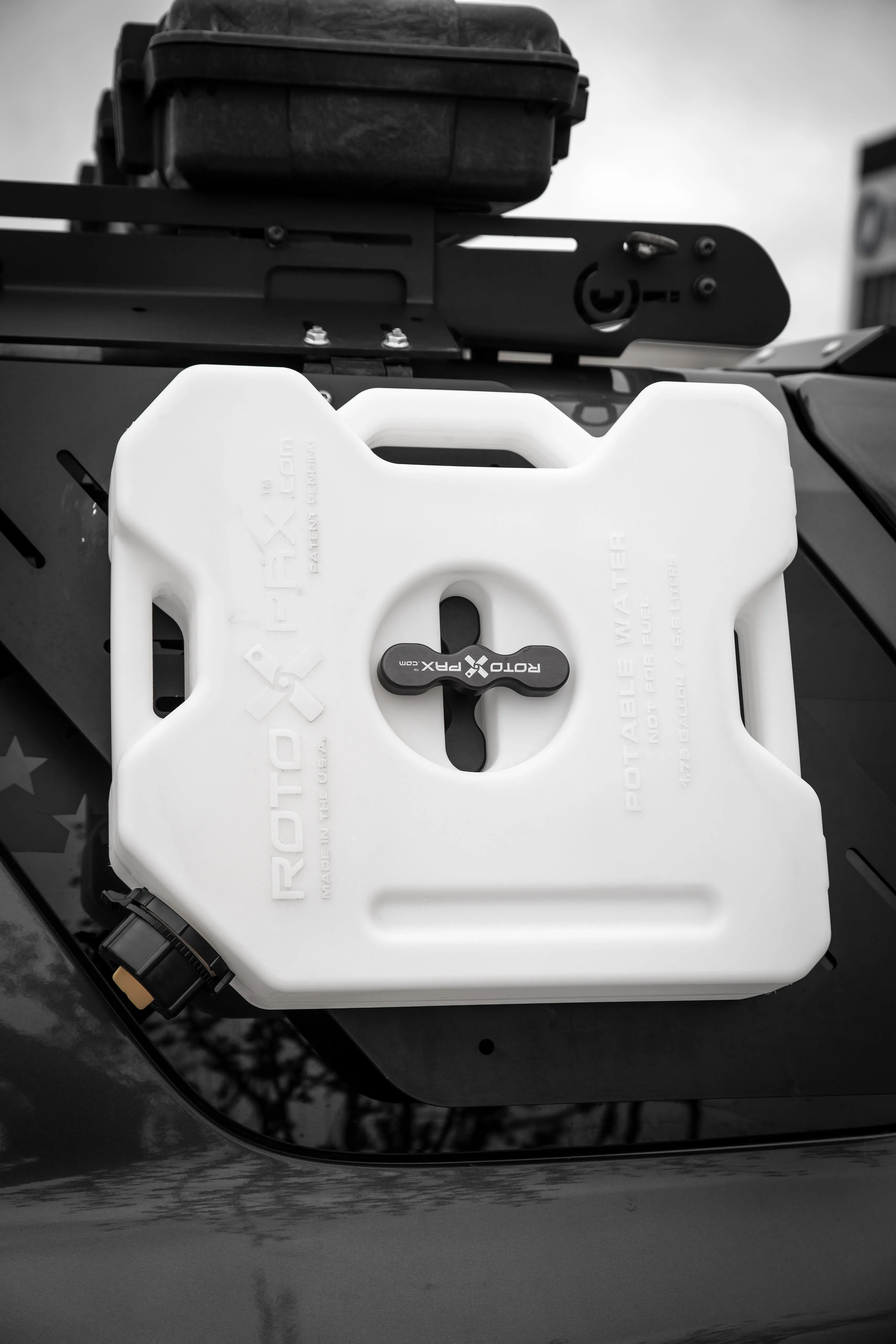 [OPEN BOX] Rotopax 1.75 Gallon Water
