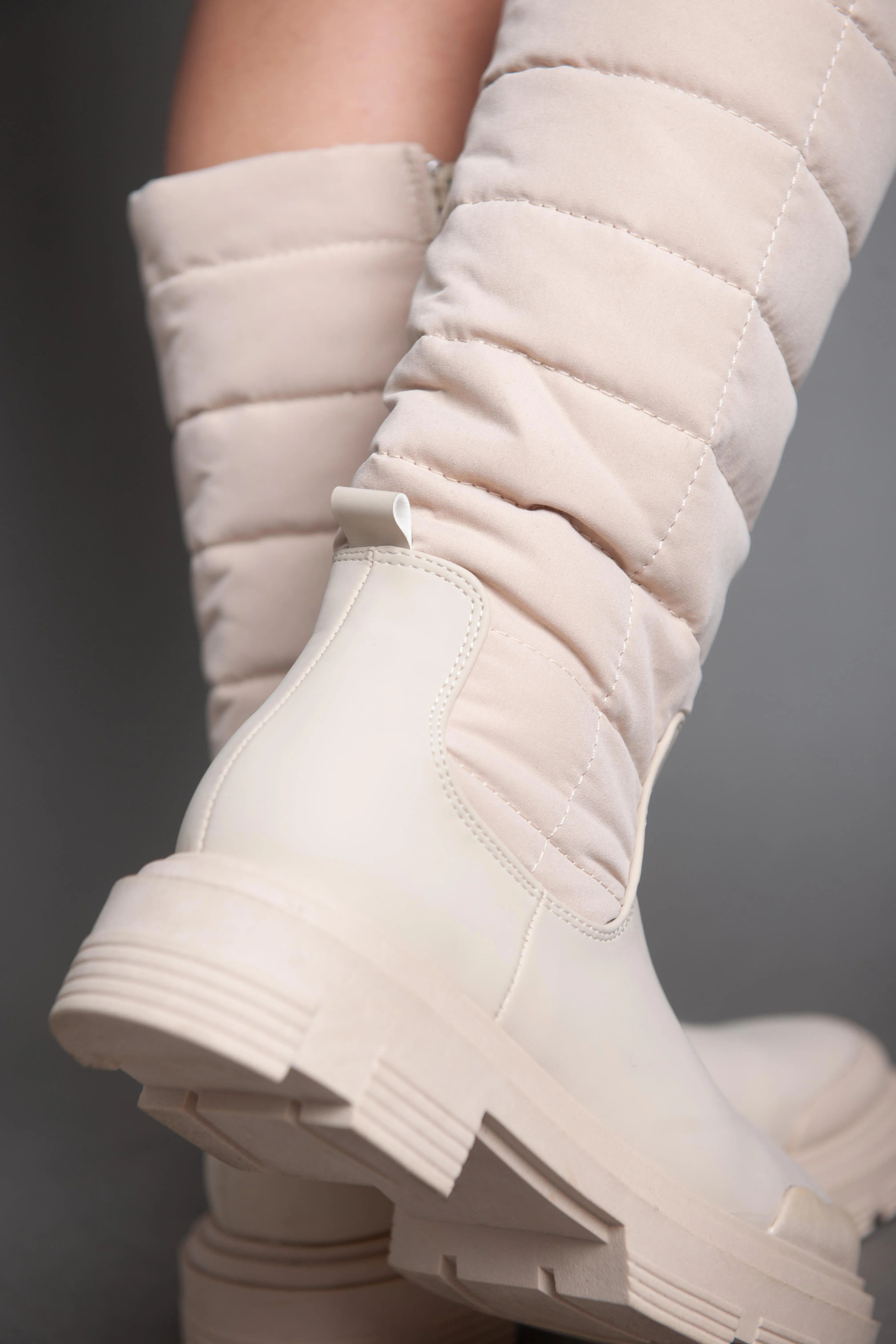 Puffy Long Boots - Beige