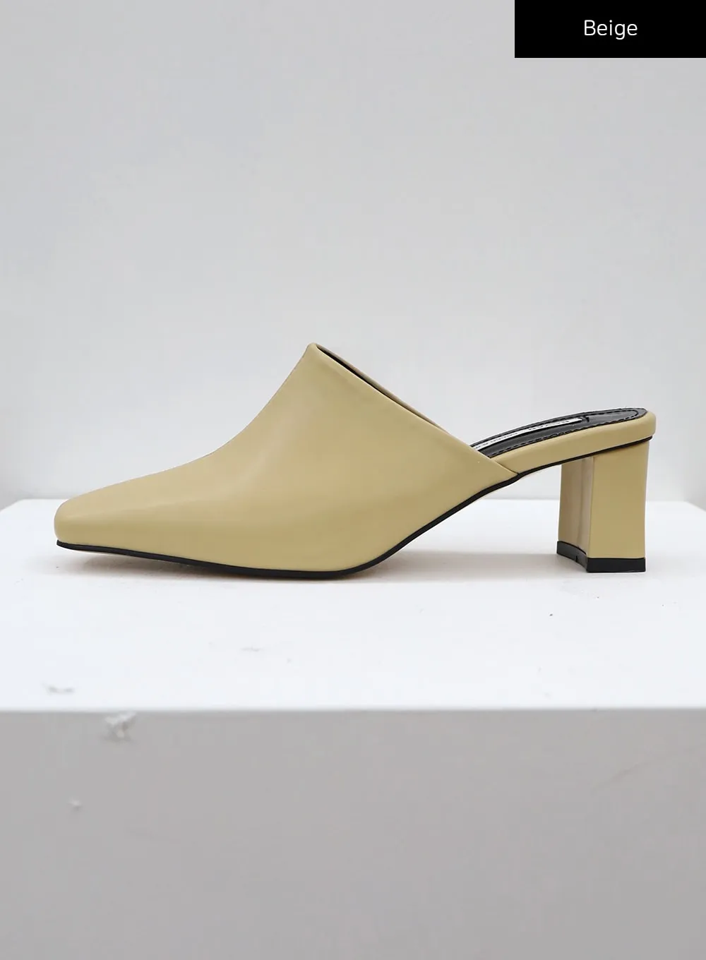 Square Toe Heeled Mules CJ27