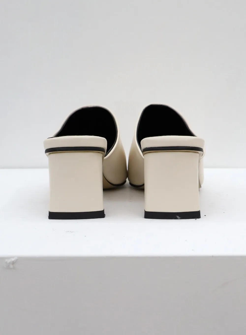 Square Toe Heeled Mules CJ27
