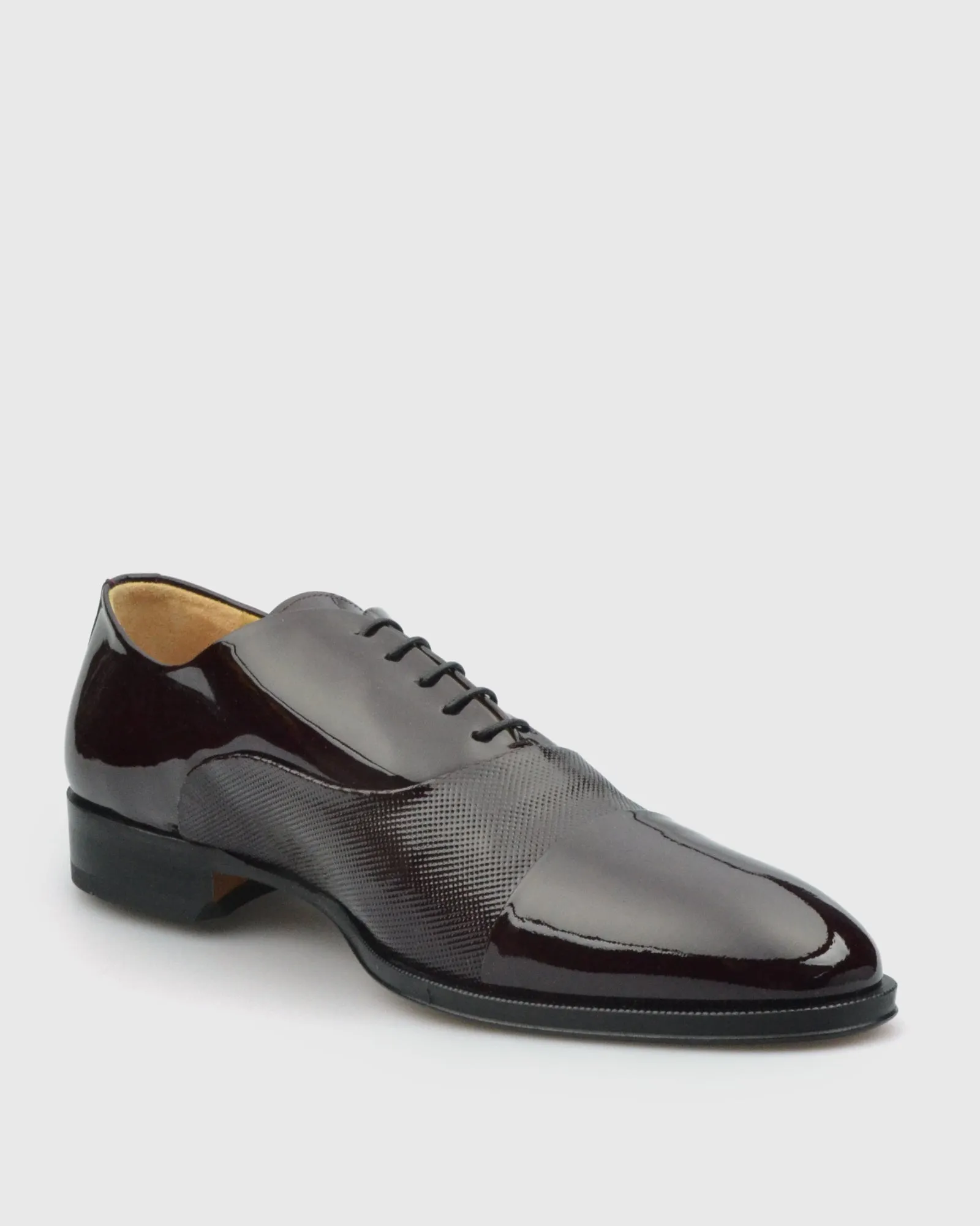 VINCENT & FRANKS VFS22 MAROON PATENT DERBY SHOE