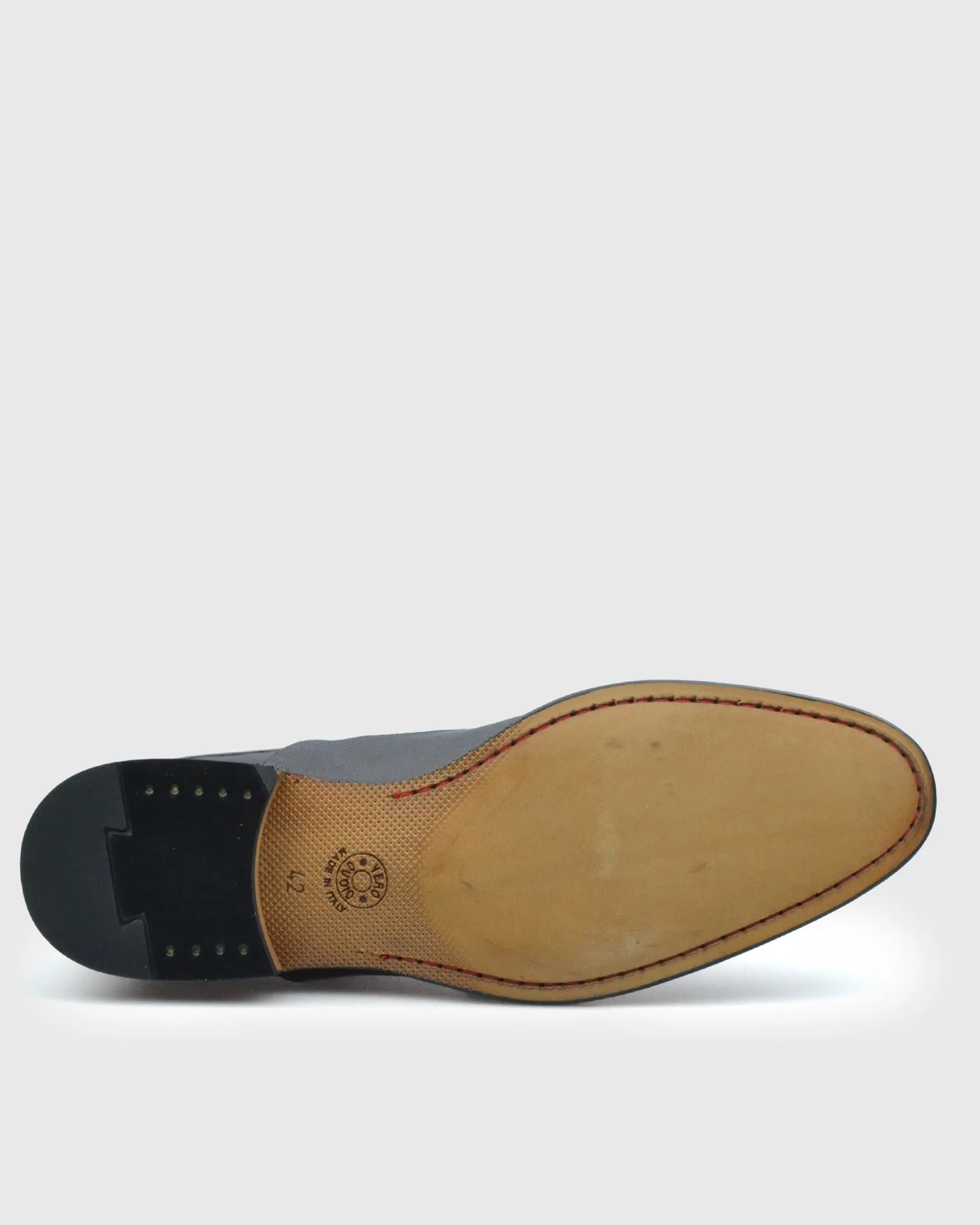 VINCENT & FRANKS VFS22 MAROON PATENT DERBY SHOE
