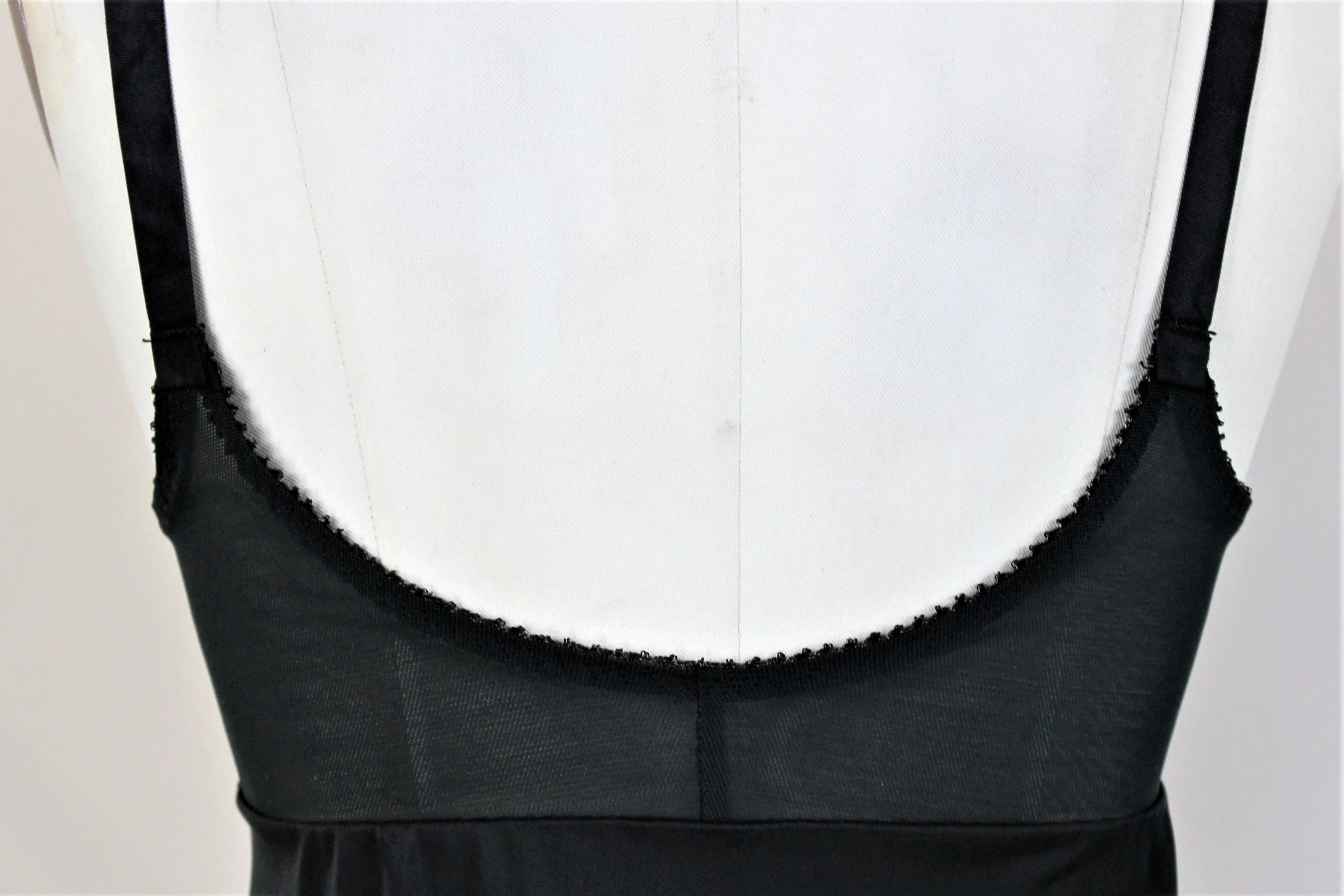 Vintage 1960s Black Full Slip With Bra Bodice by Warners
